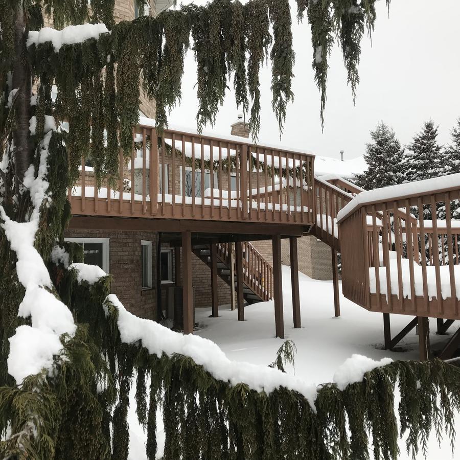 Molly'S Retreat B And B Orangeville Exterior photo